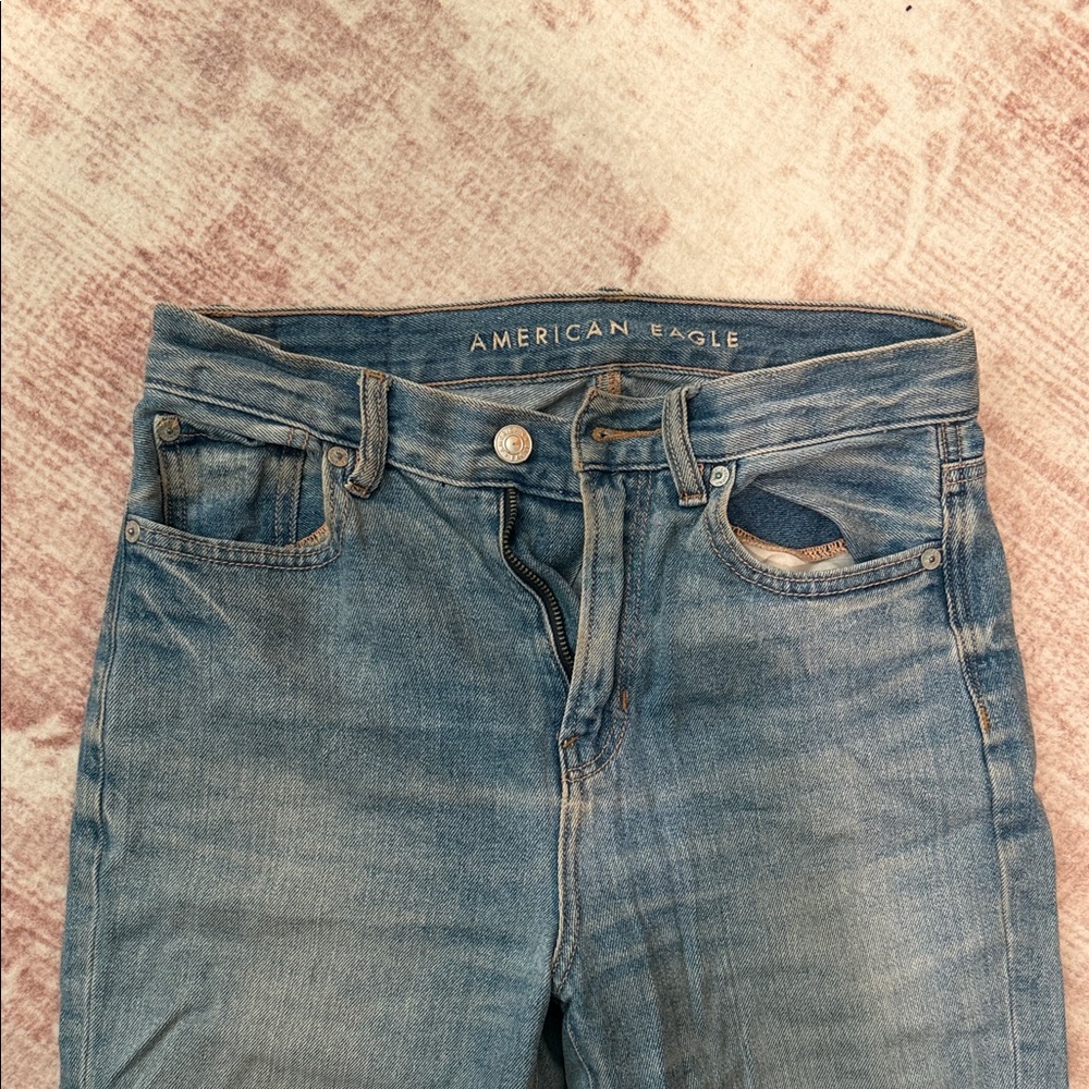 American Eagle Outfitters Women's Light Blue High Rise Jeans